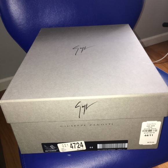 Giuseppe Zanotti Men’s Double Zip Leather Sneakers - Picture 8 of 8